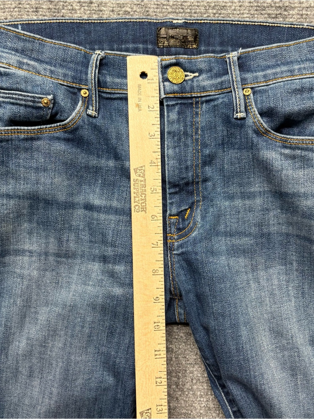 MOTHER Jeans Womens 28 Weekender Fray in Not Rough Enough Flare Raw Hem USA Made - Picture 8 of 14
